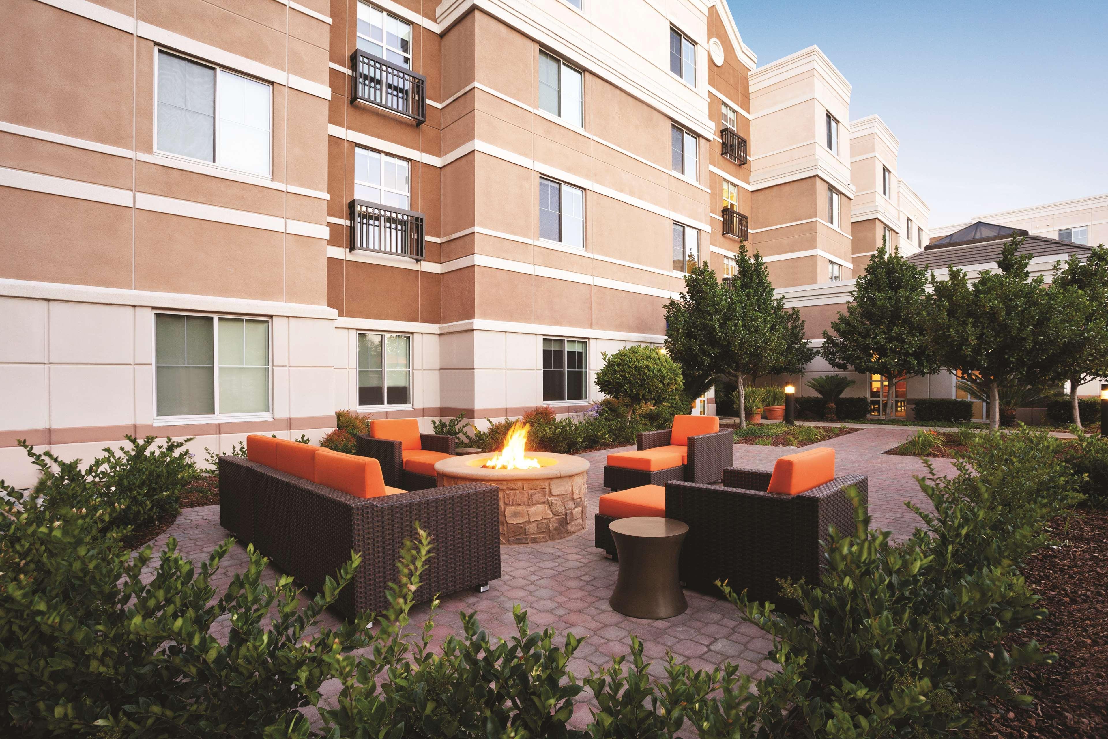 Hotel Hyatt House Pleasant Hill Extérieur photo